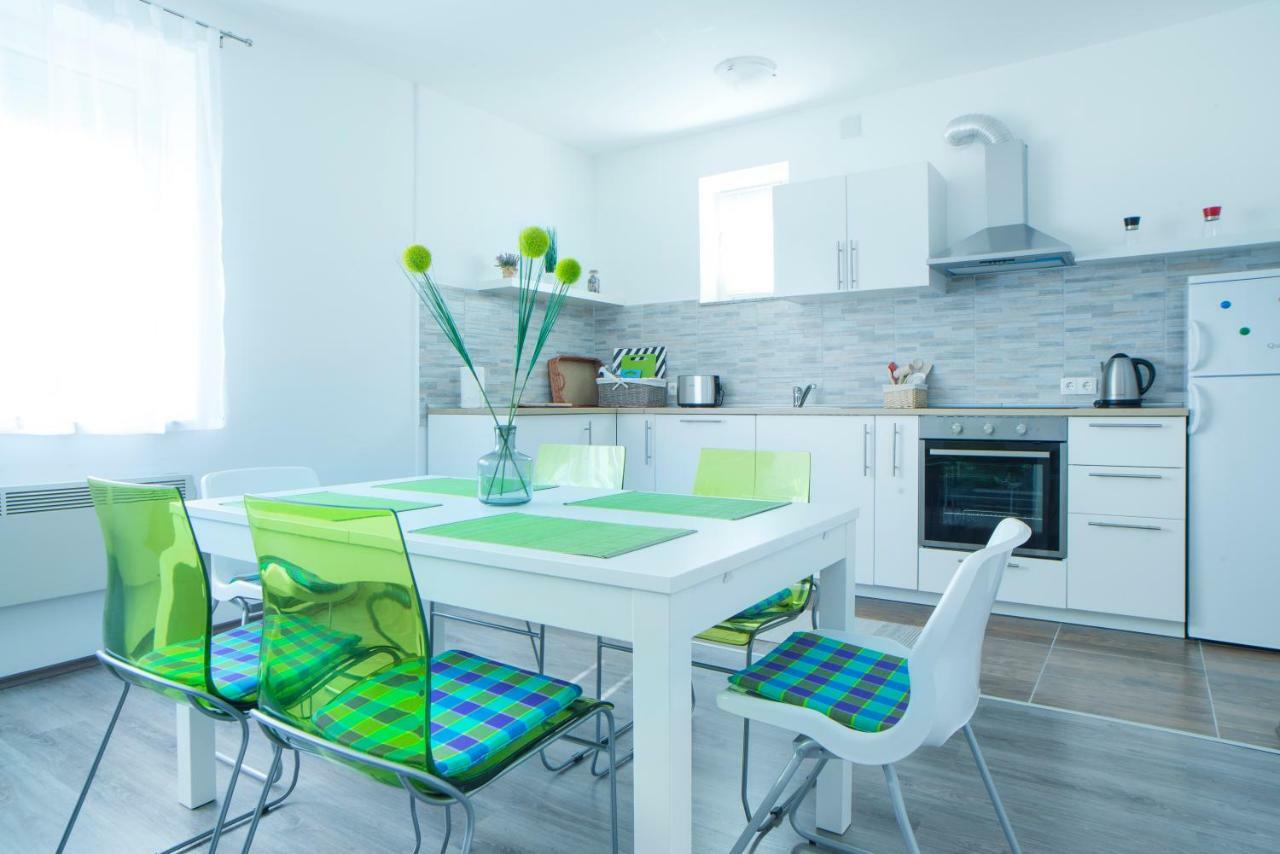 Apartman Visnja Слуни Экстерьер фото